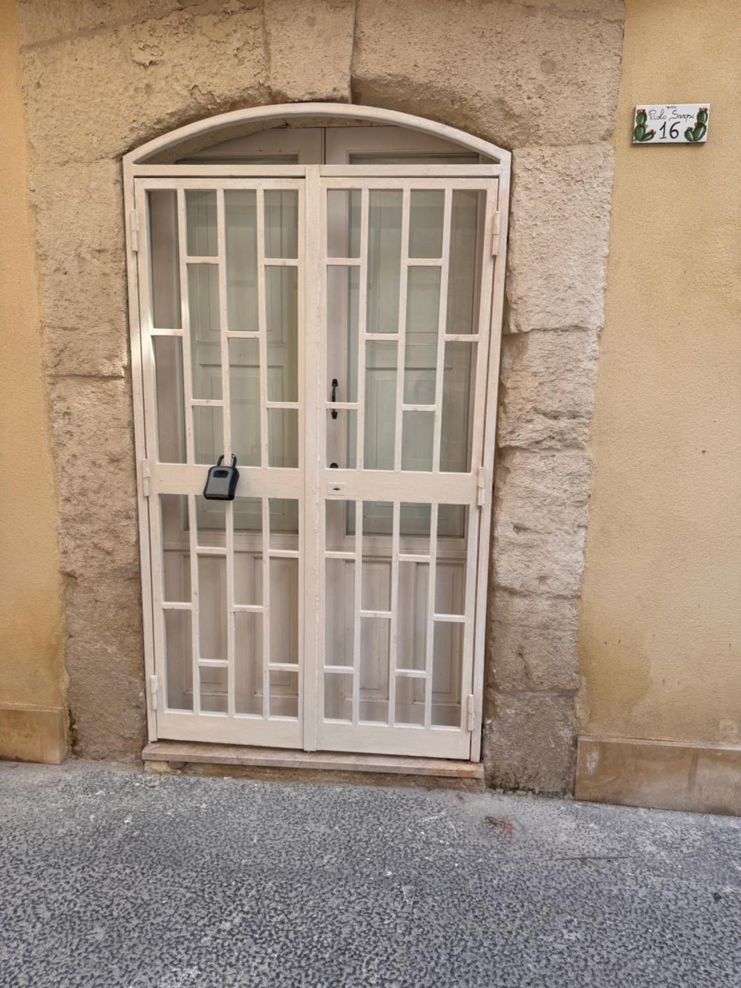 Ortigia Apartment Aretusa سيراكوزا المظهر الخارجي الصورة